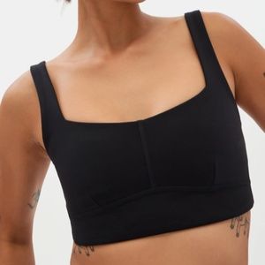 NWT! Girlfriend Collective Addison Adjustable Bra Size Medium